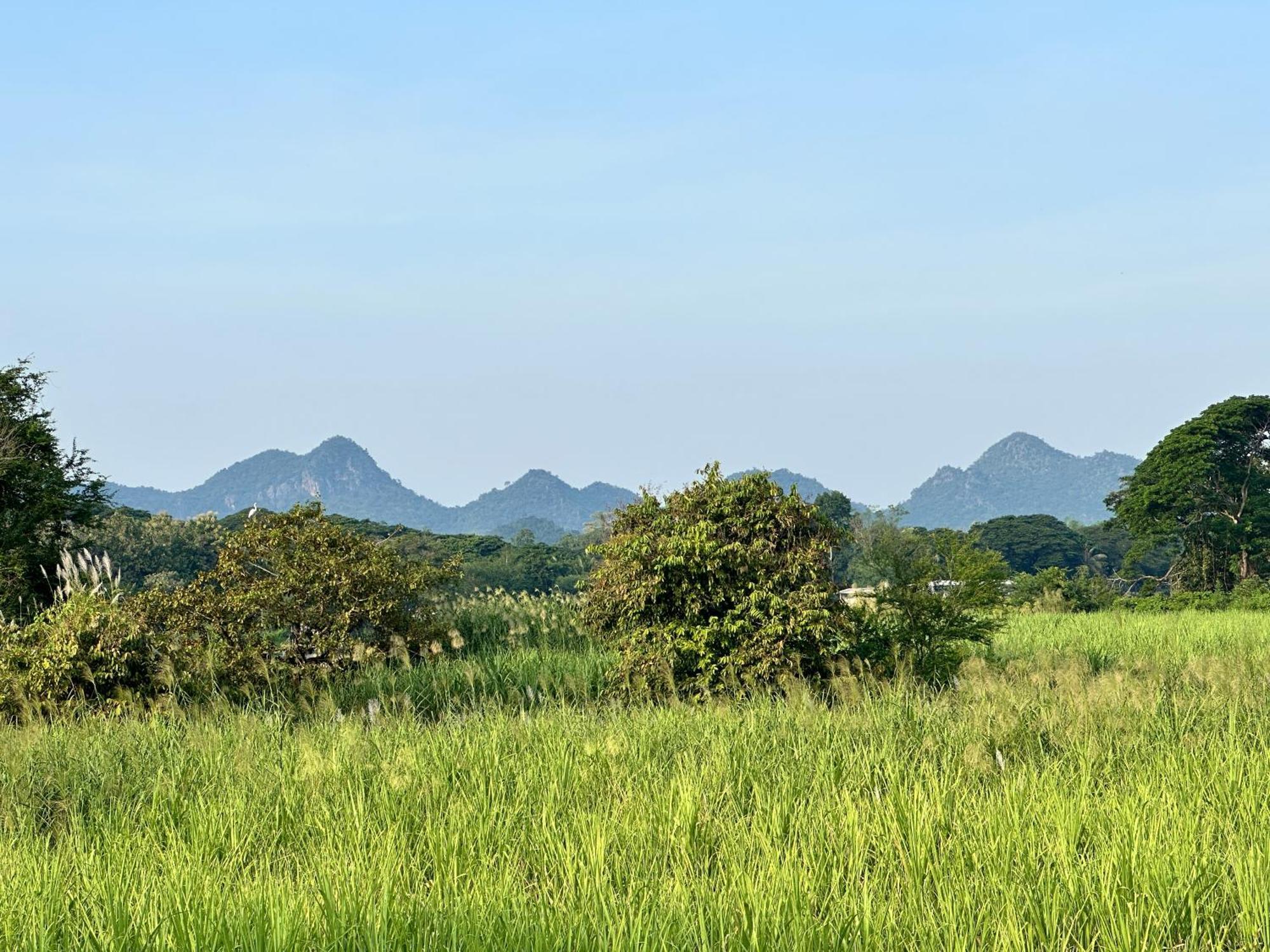 The Campster Kanchanaburi Exterior foto
